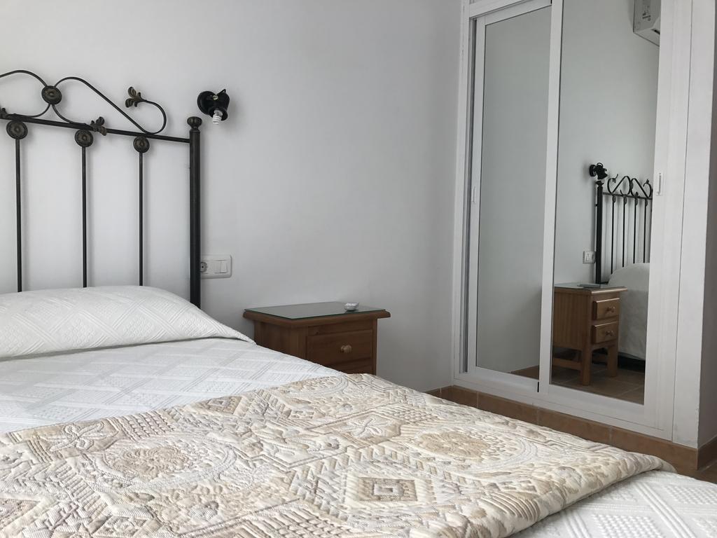 Easy Nerja Apartments Eksteriør bilde