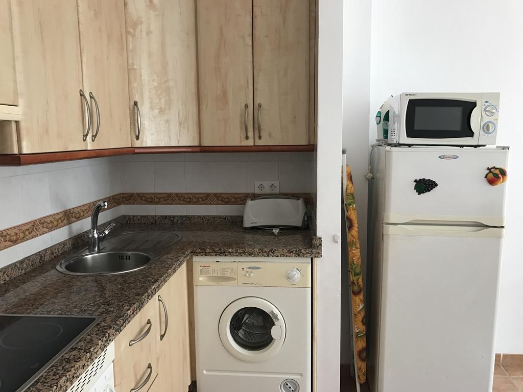Easy Nerja Apartments Eksteriør bilde