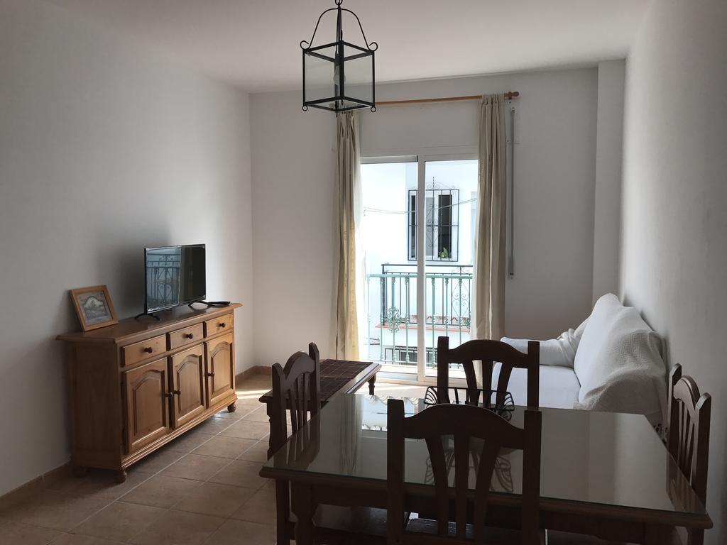 Easy Nerja Apartments Eksteriør bilde